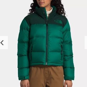 THE NORTH FACE WOMEN'S ECO NUPTSE JACKET IN GREEN